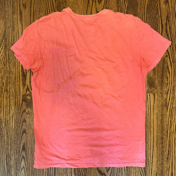 GAP The Essential V-Neck T-Shirt in Coral Sz M - Picture 3 of 3